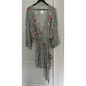 FLORA NIKROOZ women robe Size 3X NWT